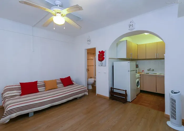 A12 - Praia Da Luz Center Apartment